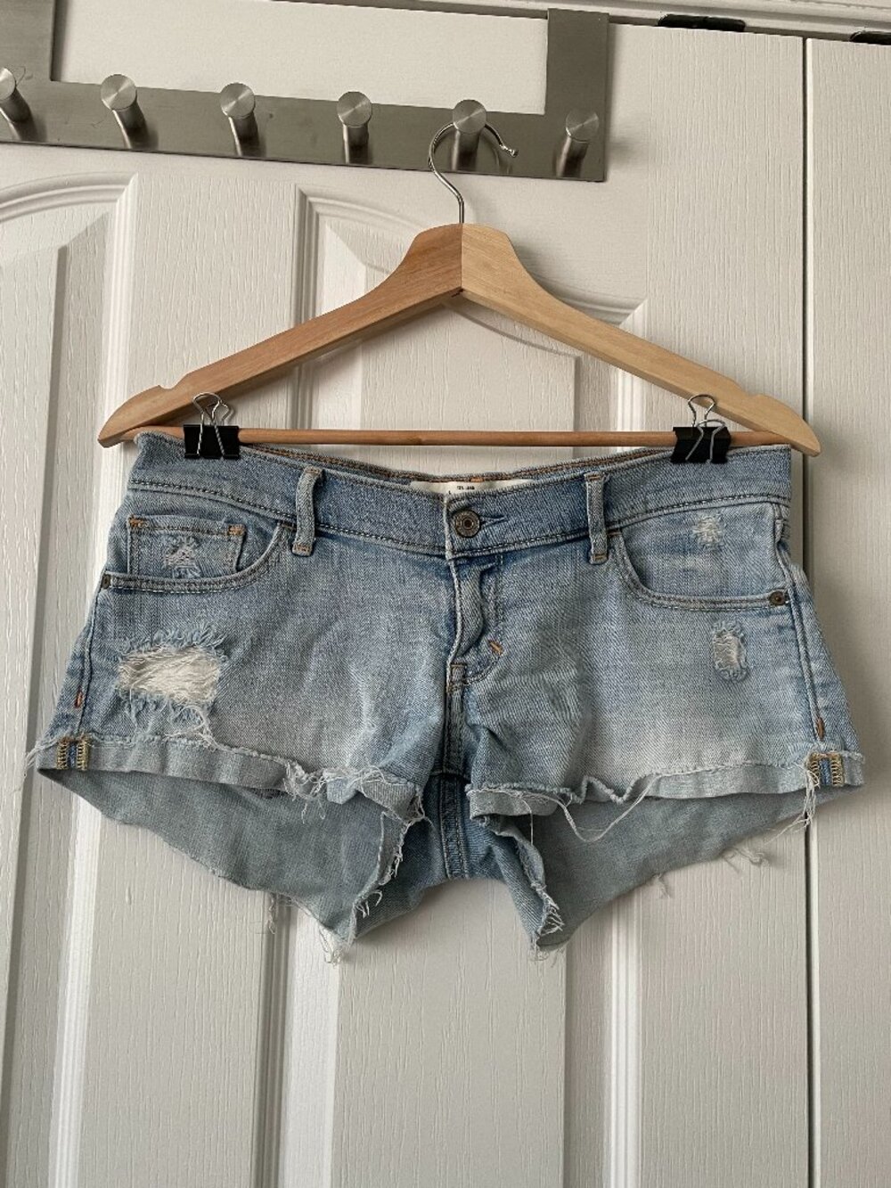 Women Abercrombie Jean shorts Women Size 26